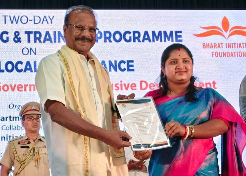 পঞ্চায়েতের সদস্যগণ স্থানীয় উন্নয়নের পথপ্রদর্শক : রাজ্যপাল