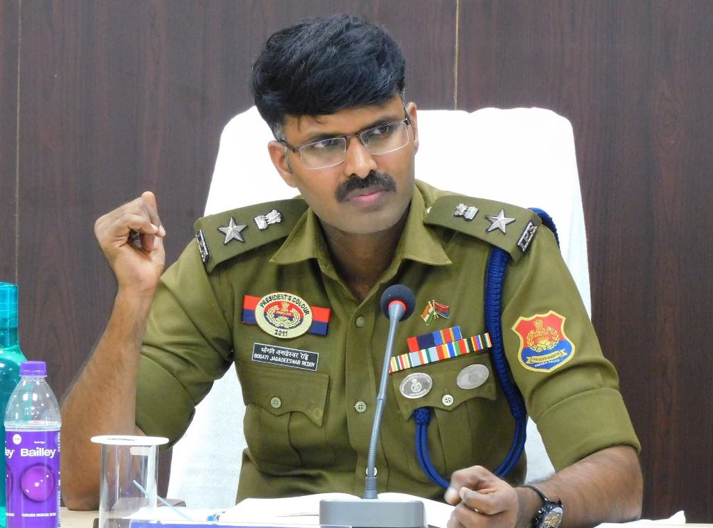 ভোটের মুখে রদবদল খোয়াইয়ে, নতুন জেলা পুলিশ সুপার রেড্ডি 