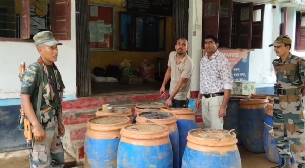ড্রাম ভর্তি বিপুল পরিমাণ গাঁজা উদ্ধার 