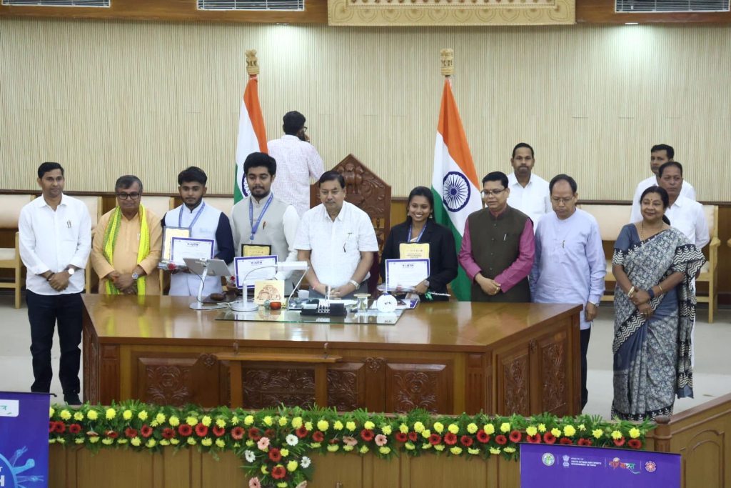 বিধানসভায় বিকশিত ভারত যুব সংসদ 