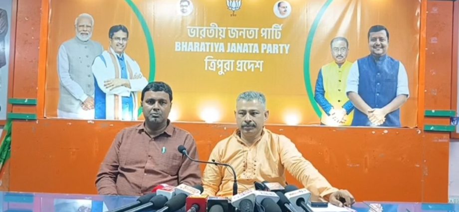 আট বছরে বিরাট সাফল্য রাজ্য সরকারের, দাবি বিজেপির   