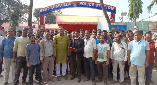 প্রতারণার অভিযোগে অটো ডিলারের বিরুদ্ধে মামলা মজদুর সেলের 