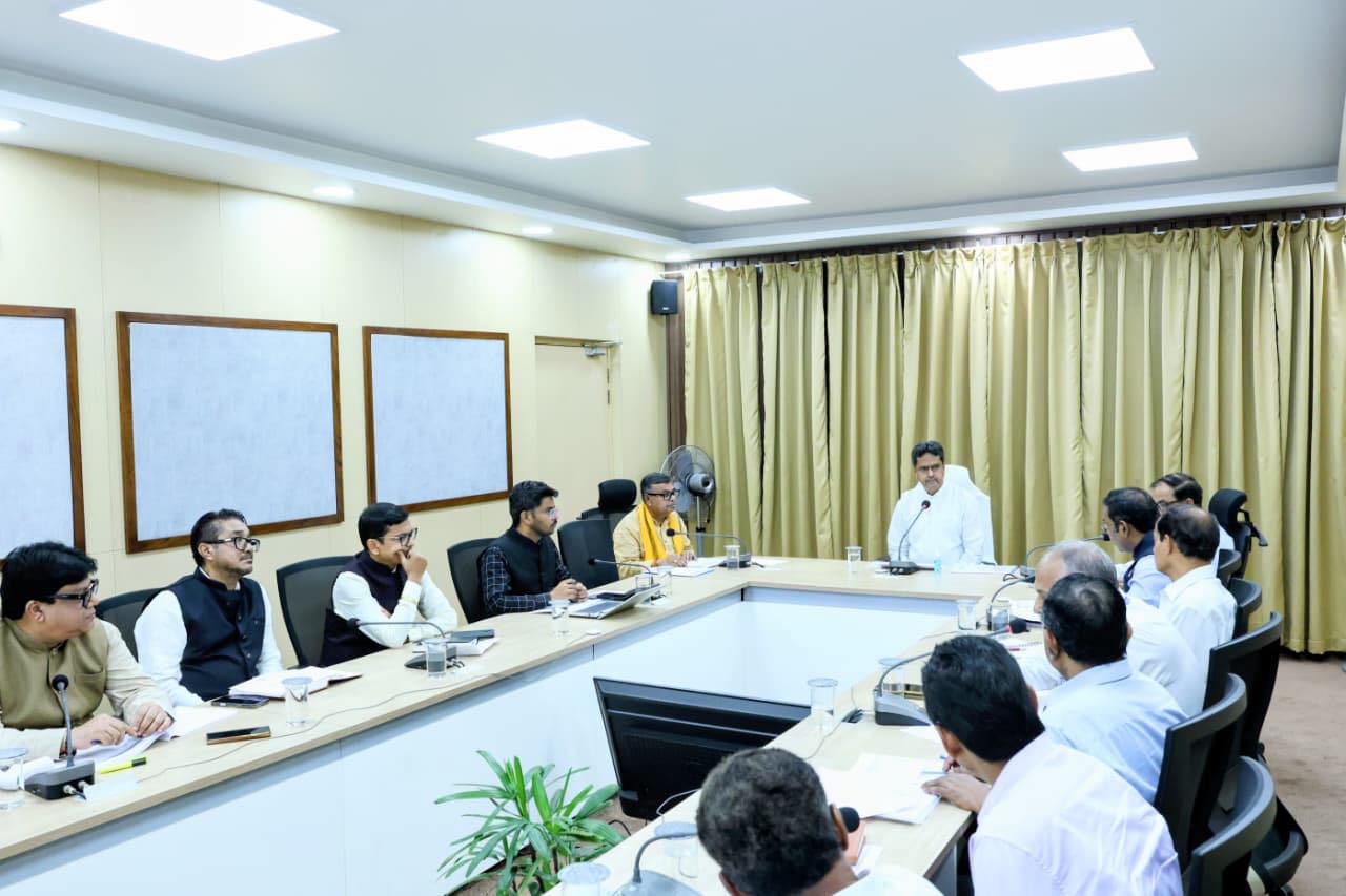 শহরাঞ্চলে সৌরশক্তির প্রসারে জোর মুখ্যমন্ত্রীর