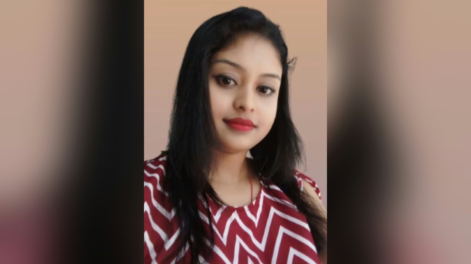 ওভারহেড ট্যাঙ্ক থেকে মরণ ঝাঁপ যুবতীর 
