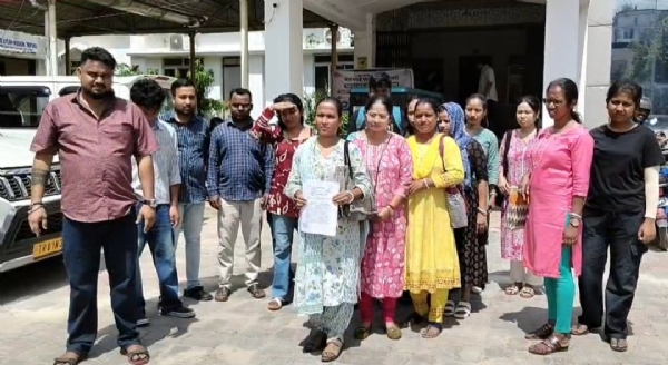 রাজ্যেও নিয়োগ পরীক্ষার প্রশ্নপত্র ফাঁস নিয়ে সরব চাকরিপ্রার্থীরা 