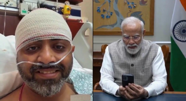 পাইলট স্মিতের সঙ্গে ফোনে কথা প্রধানমন্ত্রীর