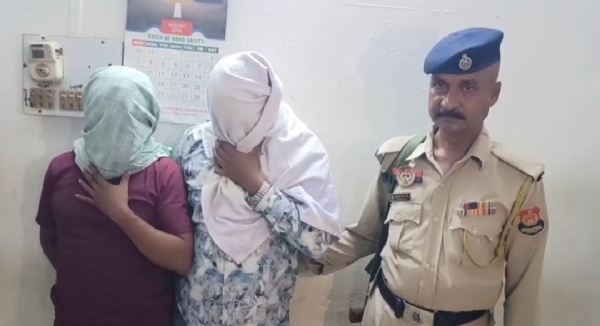 ৫০ গ্রাম ওজনের স্বর্ণালংকার সহ পুলিশের জালে দুই অভিযুক্ত