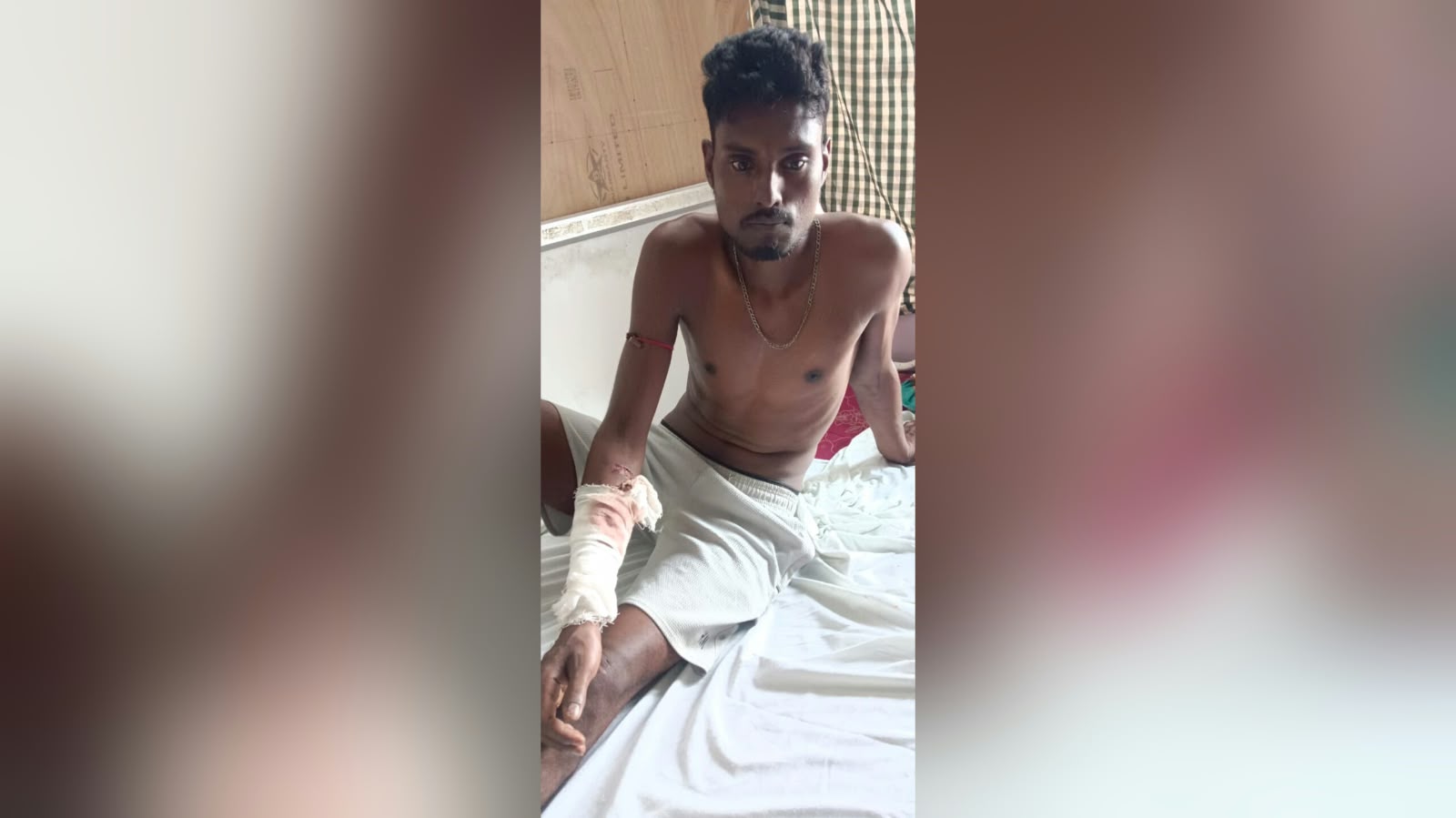 জিবিতে আত্মগোপন করে থাকা ছিনতাই কাণ্ডের মাস্টারমাইন্ড পুলিশের জালে