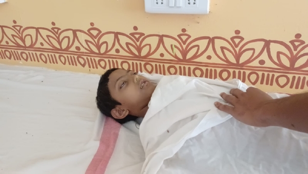 জলে ডুবে মর্মান্তিক মৃত্যু ৭ বছরের ঈশিতার