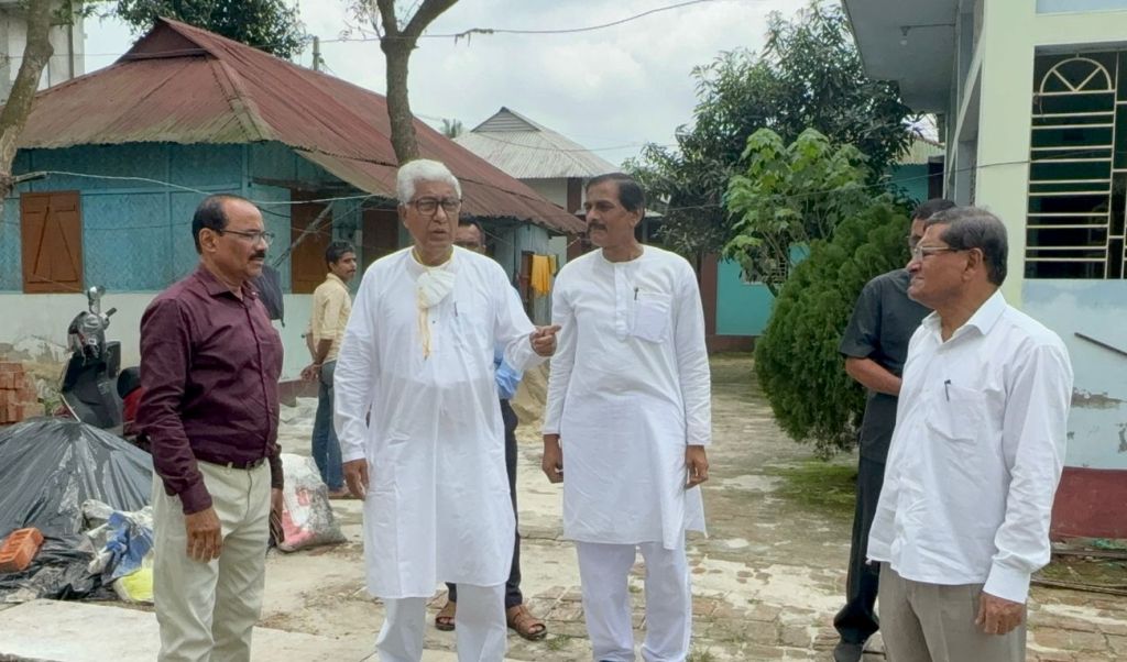 রাজনৈতিক হামলা দুর্বলতারই বহিঃপ্রকাশ, মন্তব্য প্রাক্তন মুখ্যমন্ত্রীর  