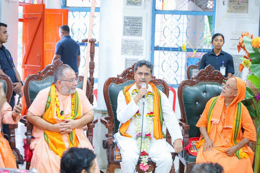 জগন্নাথ বাড়ির গুরু পূর্ণিমা অনুষ্ঠানে অংশ নিলেন মুখ্যমন্ত্রী 