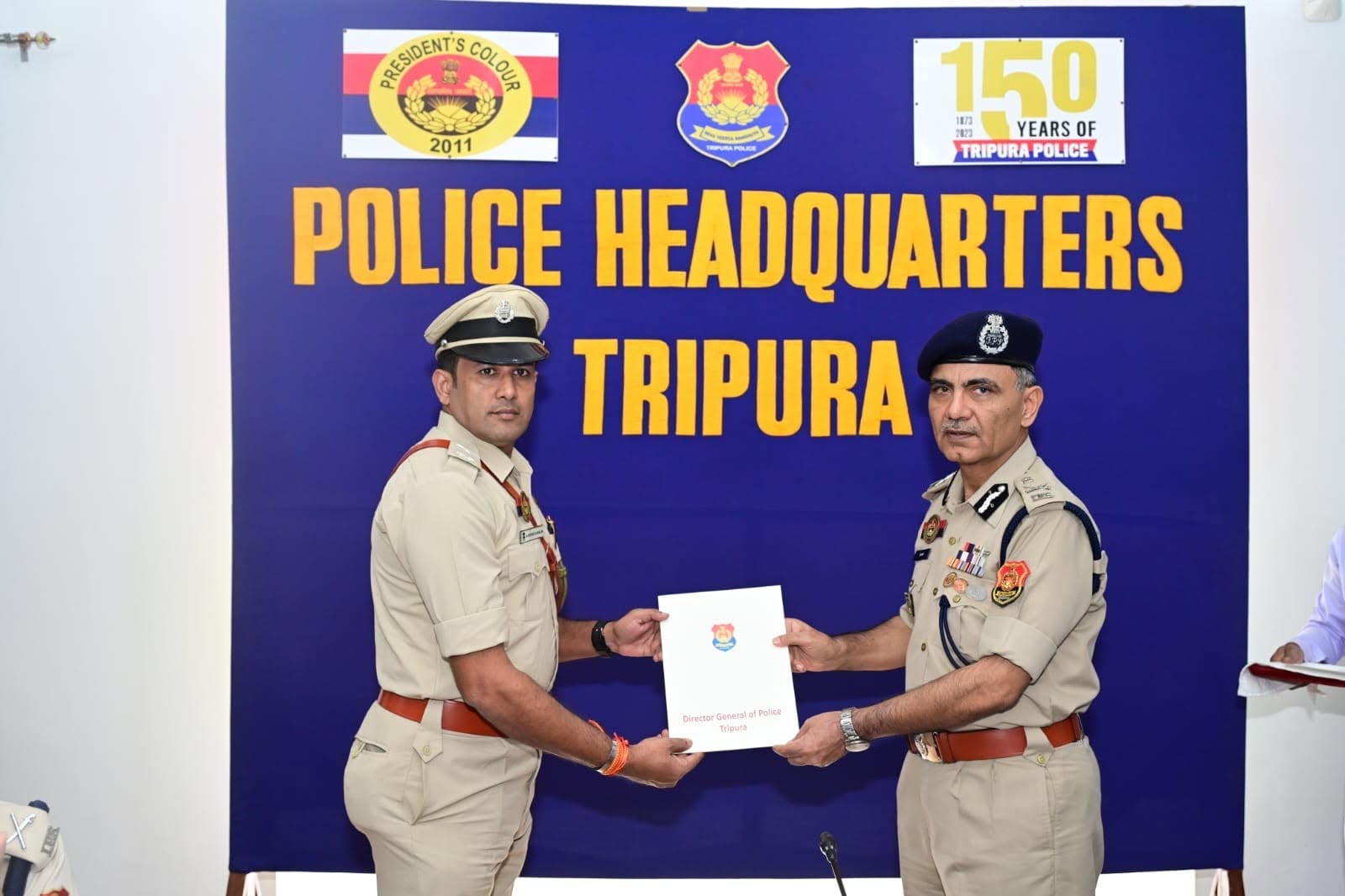 ডিজিপি কমেন্ডেশন পদকে ভূষিত খোয়াই জেলার ৪ পুলিশ অফিসার