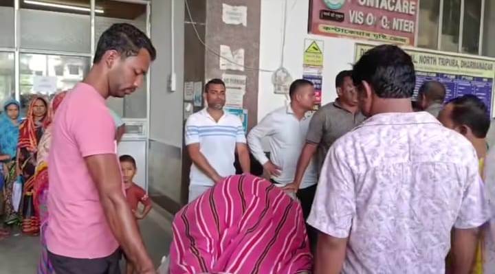 রোগীর মৃত্যুকে ঘিরে হাসপাতাল চত্বরে উত্তেজনা