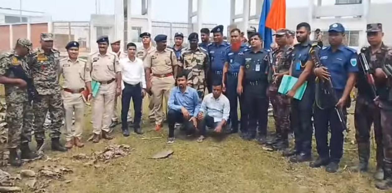 অবশেষে ১৬ মাস পর দেশে ফেরা দুই ভারতীয়র