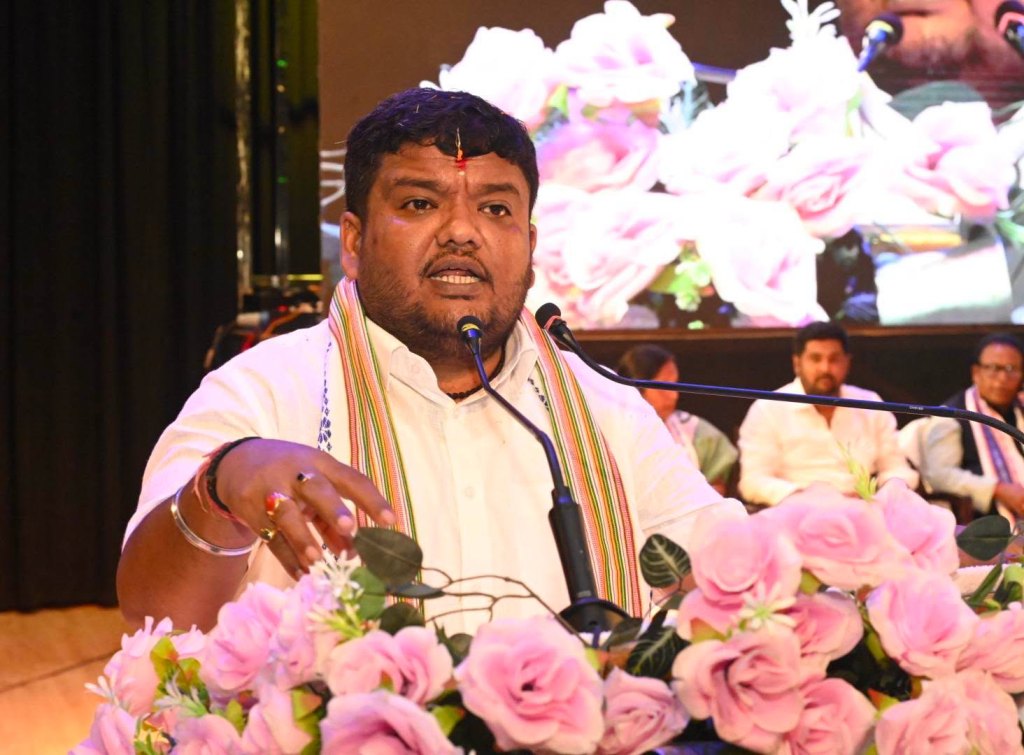 দেশকে একসূত্রে বেঁধেছে মন কি বাত : অভিষেক