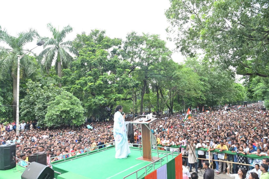 একুশে জুলাই প্রমাণিত তৃণমূল মানেই মমতা 