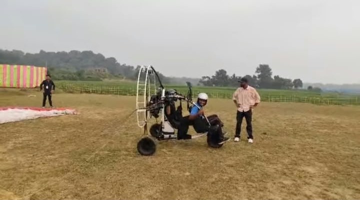 ত্রিপুরার আকাশে উড়লেন এনসিসি ক্যাডেটরা