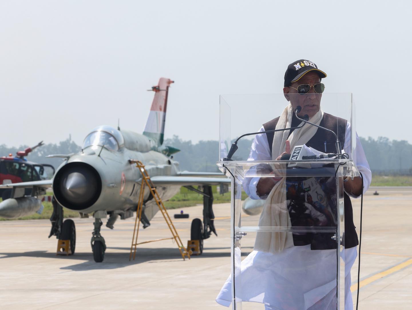 ৬ দশকের যাত্রা শেষ, অবসর নিল মিগ ২১ ৬ দশকের যাত্রা শেষ, অবসর নিল মিগ ২১