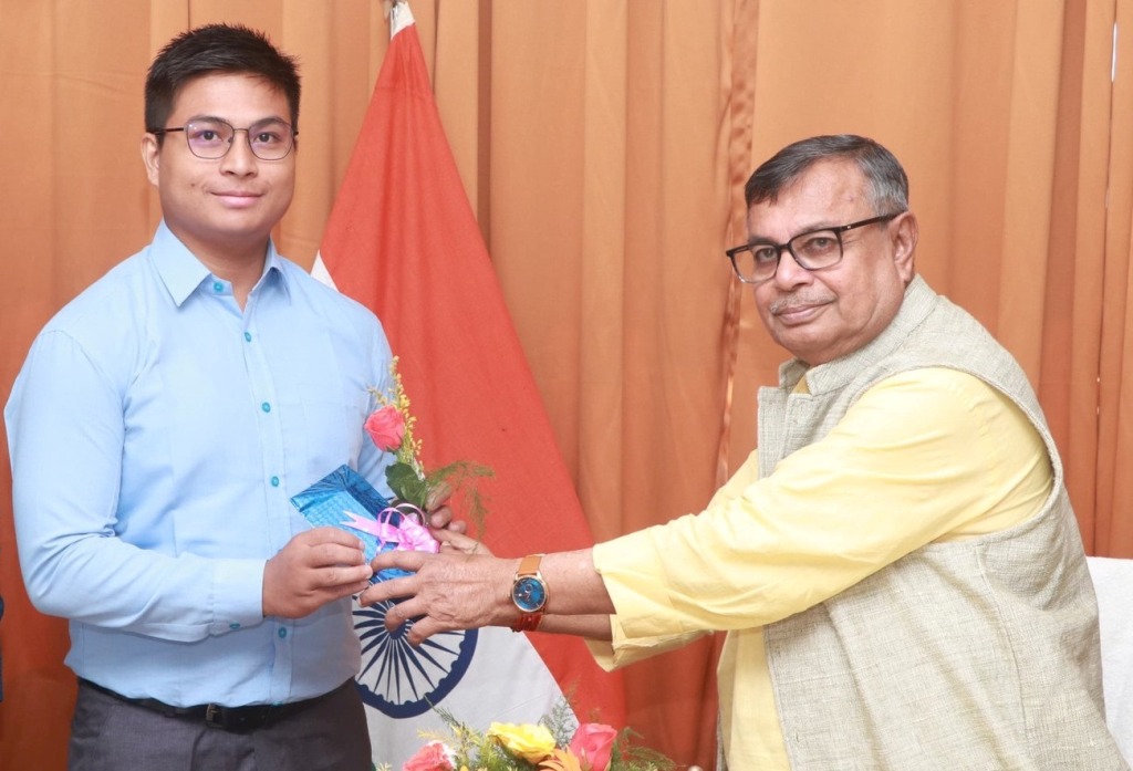 চাকরির জন্য এখন কারও পিছনে ছুটতে হয় না : রতনলাল 