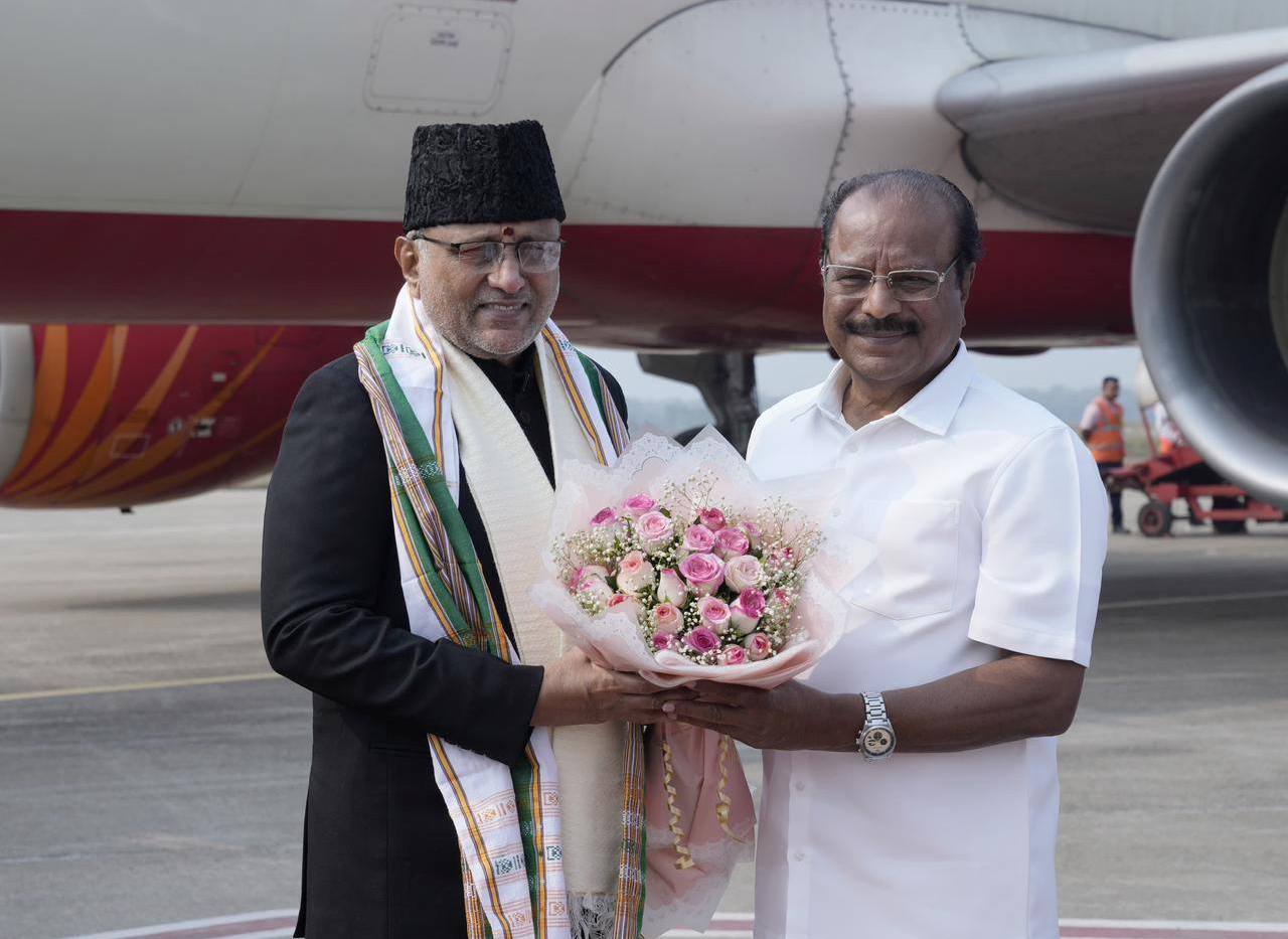 রাজ্য সফরে এলেন উপরাষ্ট্রপতি 