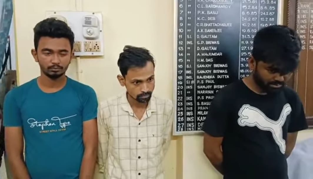 শহরে ড্রাগ সমেত আটক তিন যুবক 