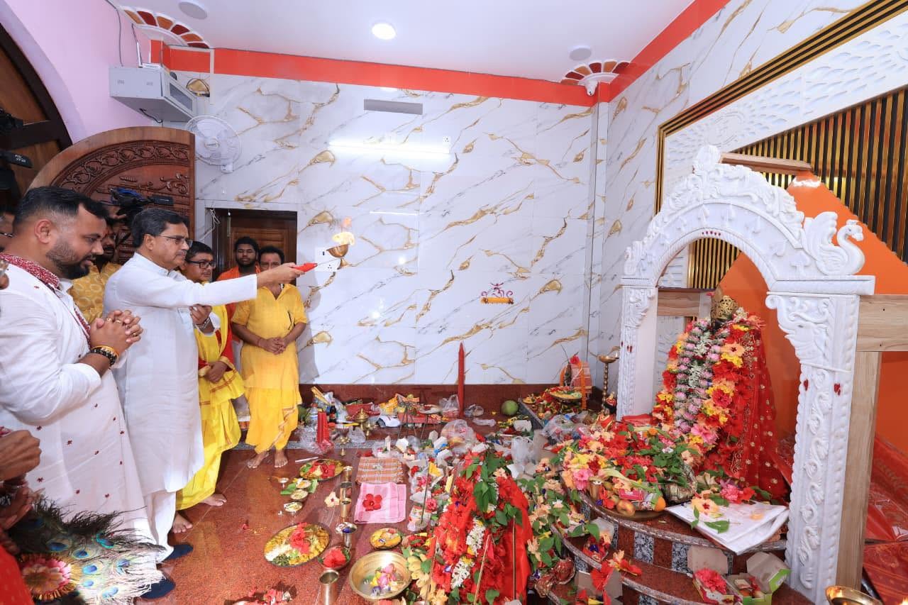 দক্ষিণেশ্বরী কালীমন্দিরের উদ্বোধন করেন মুখ্যমন্ত্রী