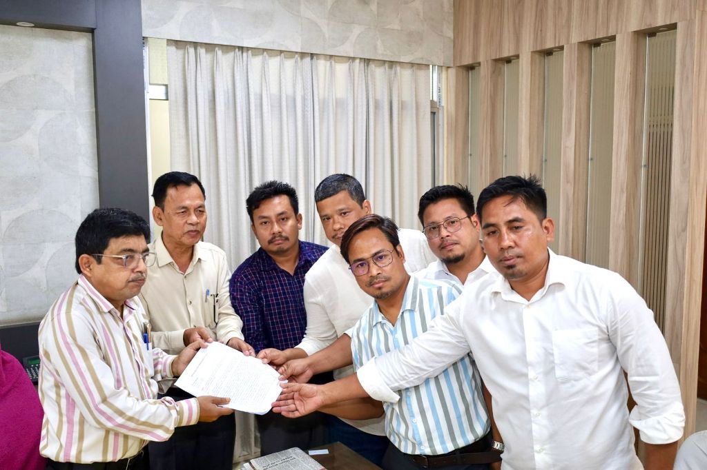এডিসির ঠিকাদারদের অধিকার হরণের বৈষম্য নিয়ে ডেপুটেশন 