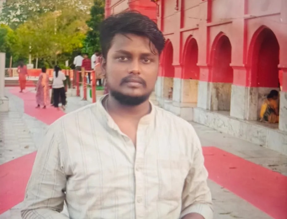 ঋণের চাপে আত্মঘাতী যুবক 