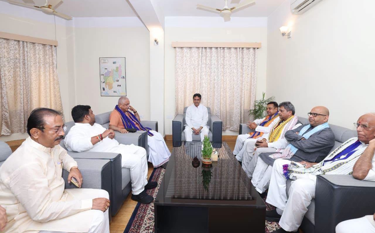 ভিলেজ নির্বাচনকে ঘিরে বৈঠক বিজেপির, জোট নিয়ে এখনও ধোঁয়াশা