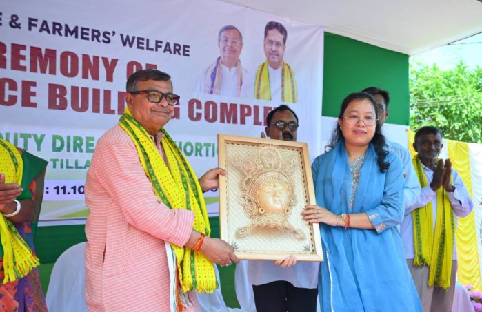 মানুষের আর্থিক উন্নয়নে আন্তরিকভাবে কাজ করছে বর্তমান সরকার : কৃষিমন্ত্রী