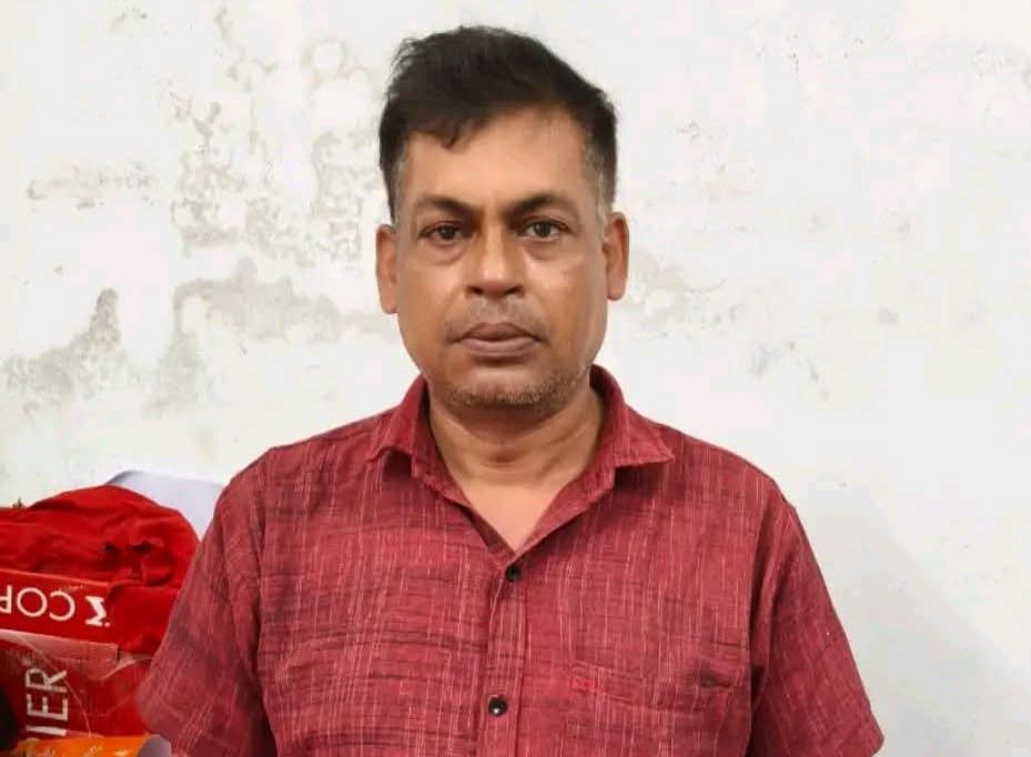 নাবালিকা ছাত্রীকে ধর্ষণ কাণ্ডে ২০ বছরের জেল শিক্ষকের 