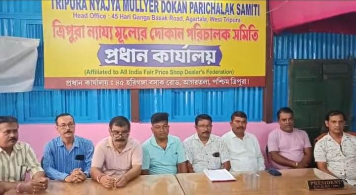 রেশন সামগ্রীর সরবরাহে কোনও সংকট নেই, দাবি সমিতির