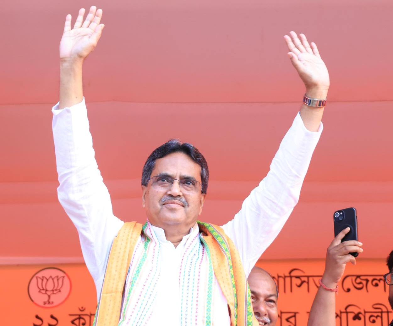 গুন্ডামির রাজনীতি এখন নেই — মাথাকে হুঁশিয়ারি মুখ্যমন্ত্রীর 