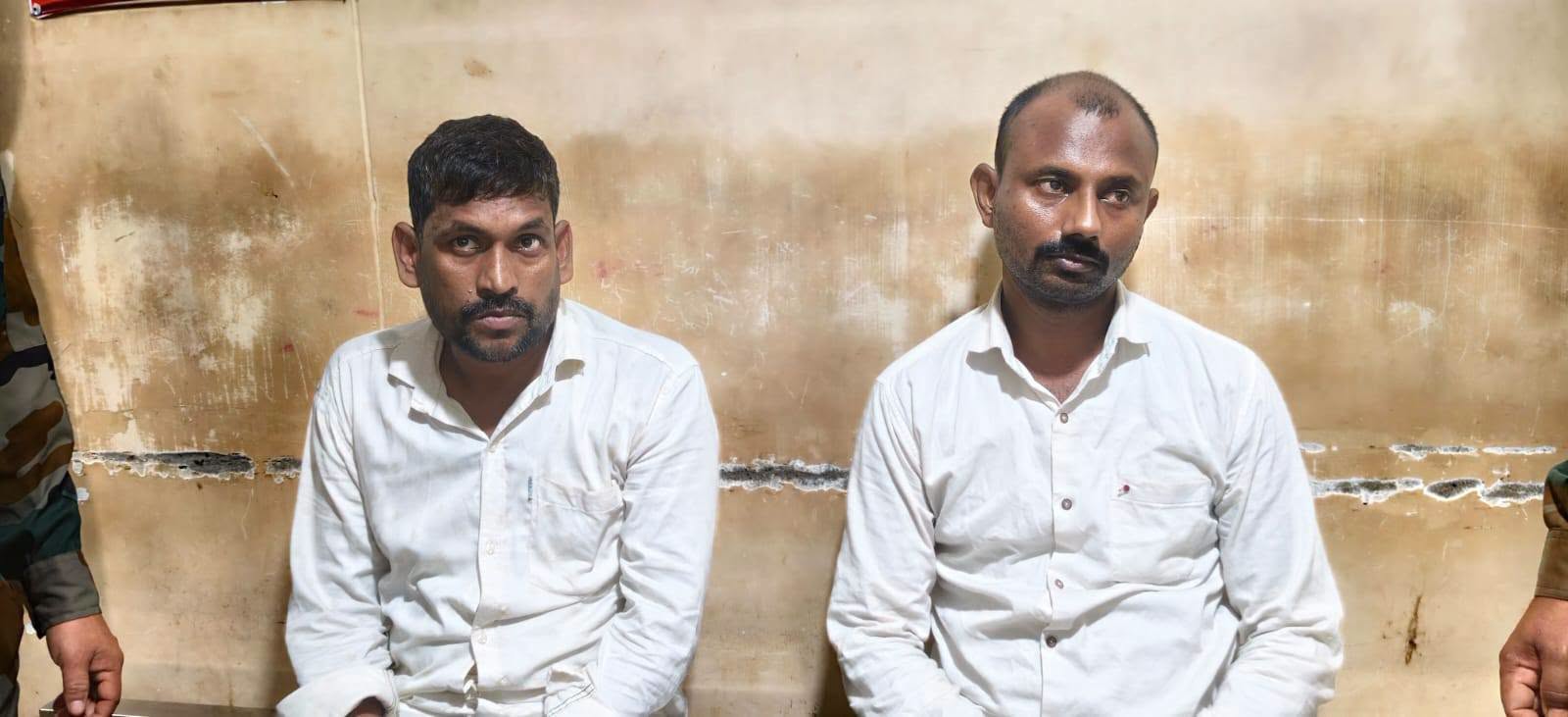 আগরতলায় পিস্তলসহ দুই বিহারি পুলিশের জালে 
