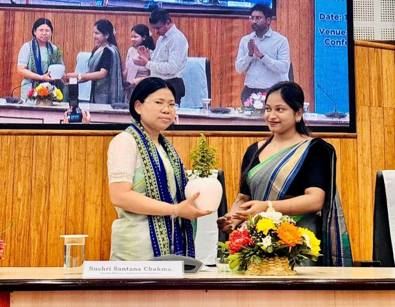 'ত্রিপুরা নারী উদ্যোক্তা নীতি চালু' 