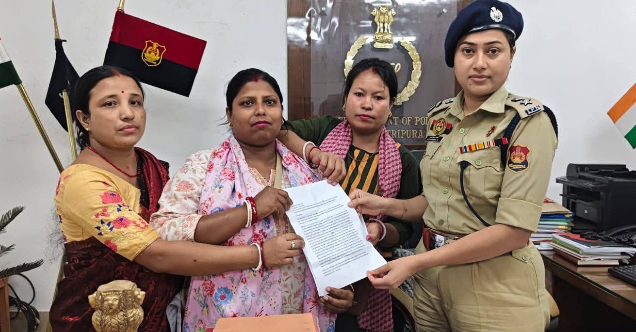 পুলিশ সুপারের নিকট দাবি সনদ পেশ এসপিও পরিবারের