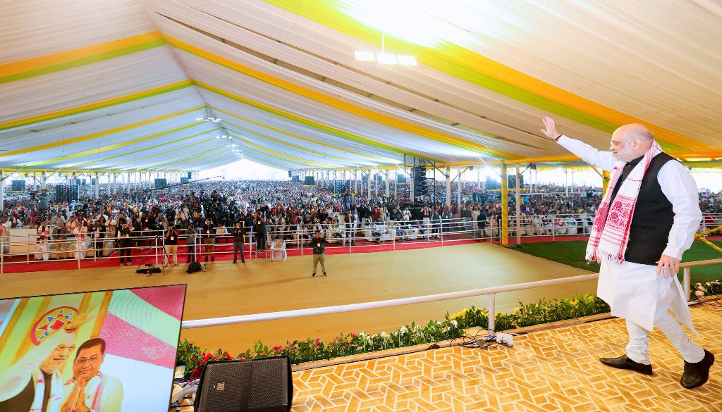 দেশকে অবৈধ বাংলাদেশিমুক্ত করার হুংকার অমিত শাহের