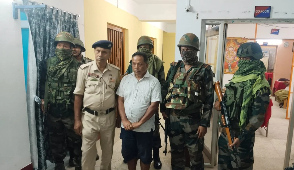 আগরতলায় আটক কুখ্যাত বাংলাদেশি সন্ত্রাসী 